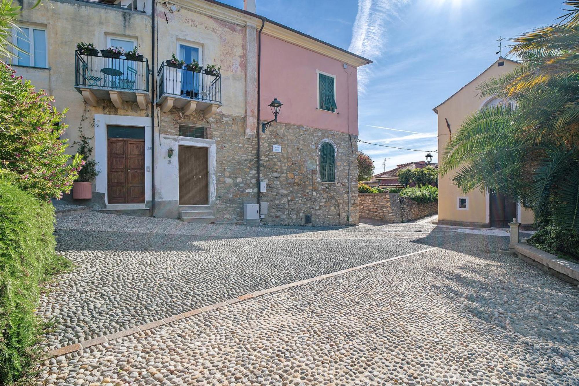 La Casa Incantata San Bartolomeo Al Mare Exterior photo